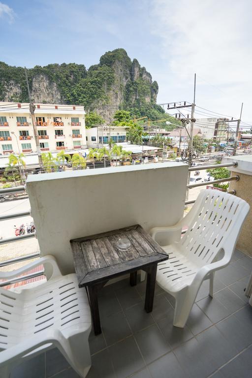 Hotel Pranang Flora House à Ao Nang Extérieur photo