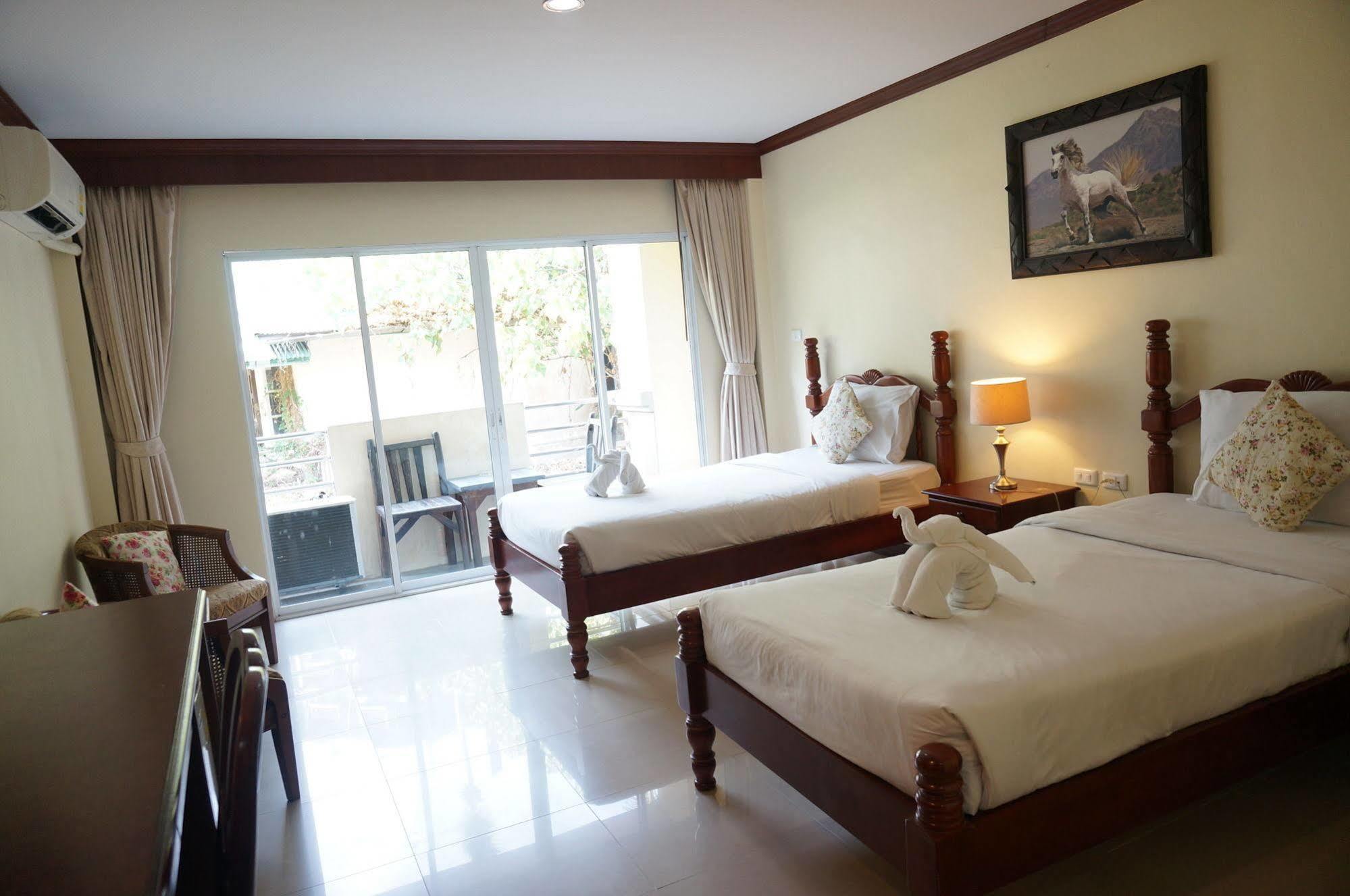 Hotel Pranang Flora House à Ao Nang Extérieur photo