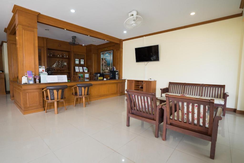 Hotel Pranang Flora House à Ao Nang Extérieur photo